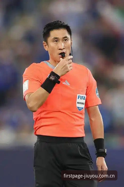 马宁世界裁判路破圈背后：从争议到世界杯的无评之路